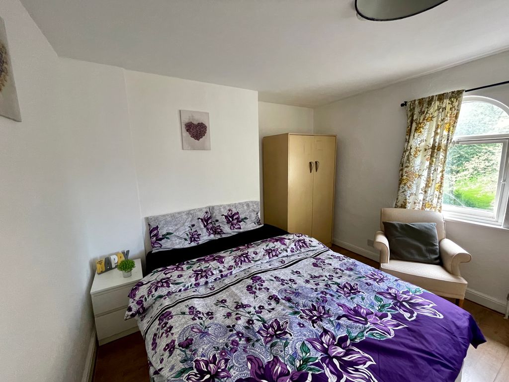 Property photo 2 of 2