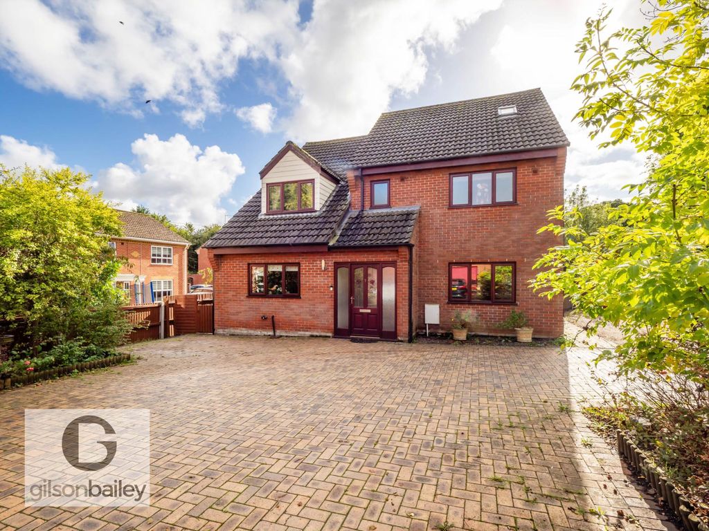 Property photo 1 of 27