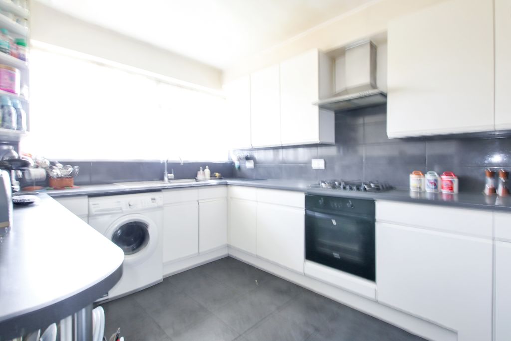 Property photo 3 of 5 Img_0543