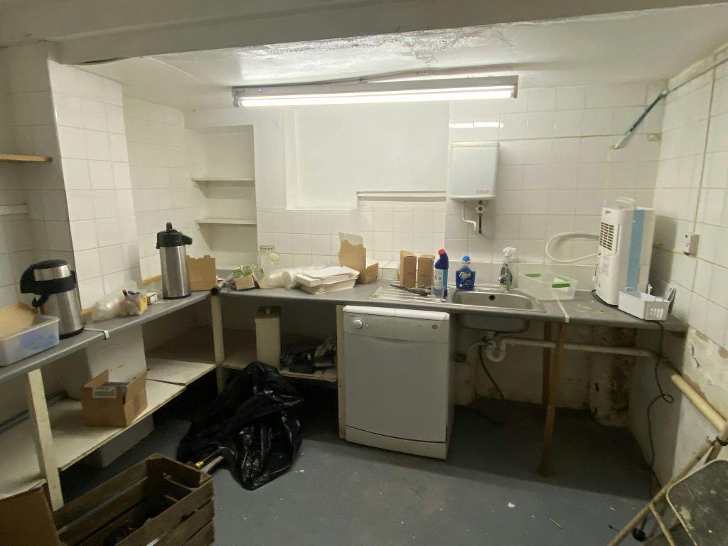 Property photo 3 of 6 3.Jpeg