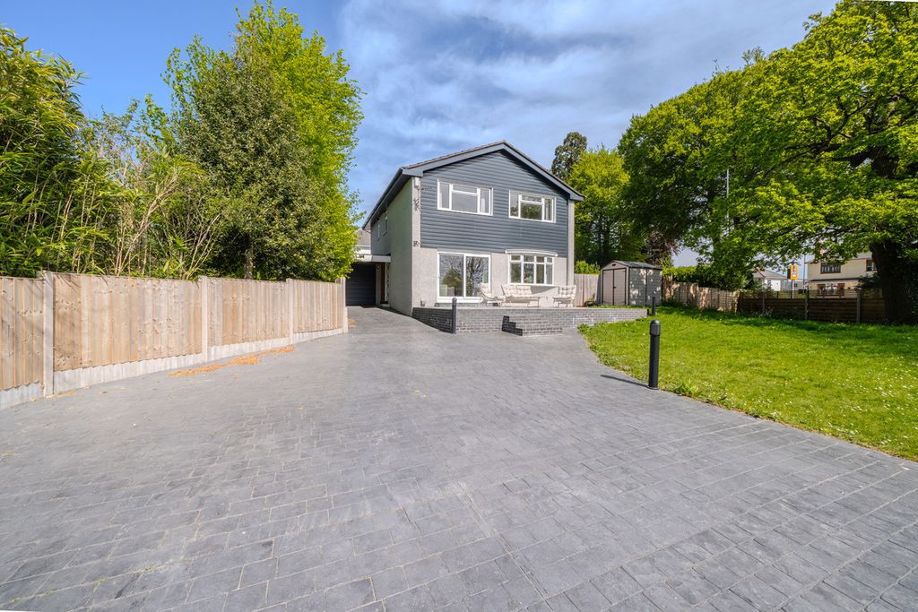 Property photo 1 of 36
