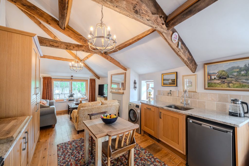 Property photo 1 of 37