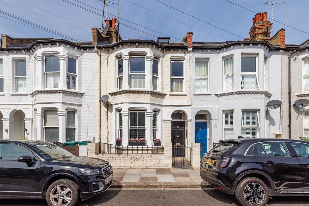 Property photo 1 of 17 Querrin Street 28.Jpg