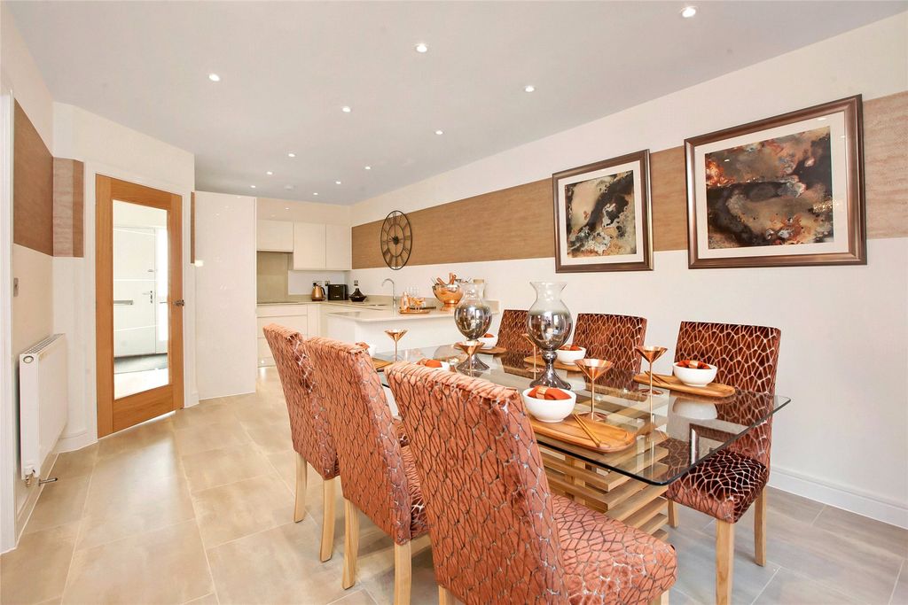 Property photo 3 of 6 Previous Show Home