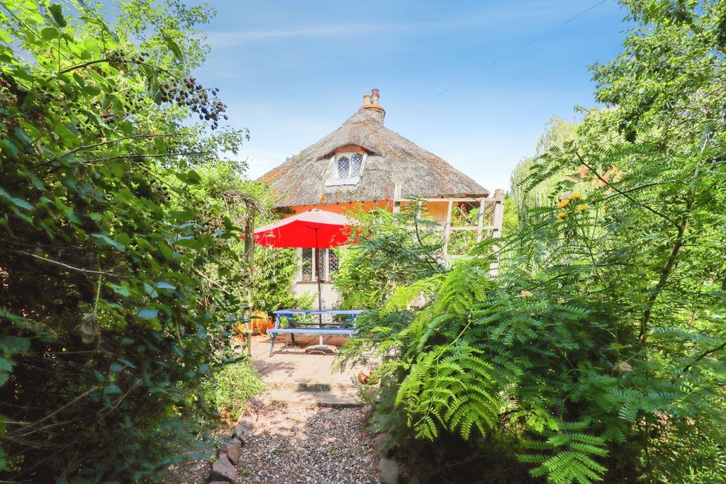 Property photo 1 of 16 Pbox-Img.Jpg
