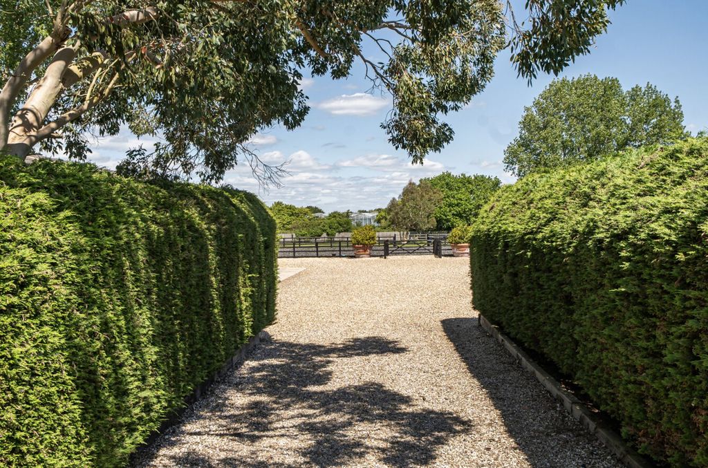 Additional image 34 of 5 bed detached house for saleAlmodington Lane, Earnley PO20