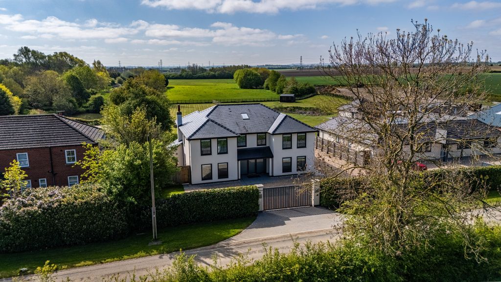 Property photo 1 of 34 Photo 1