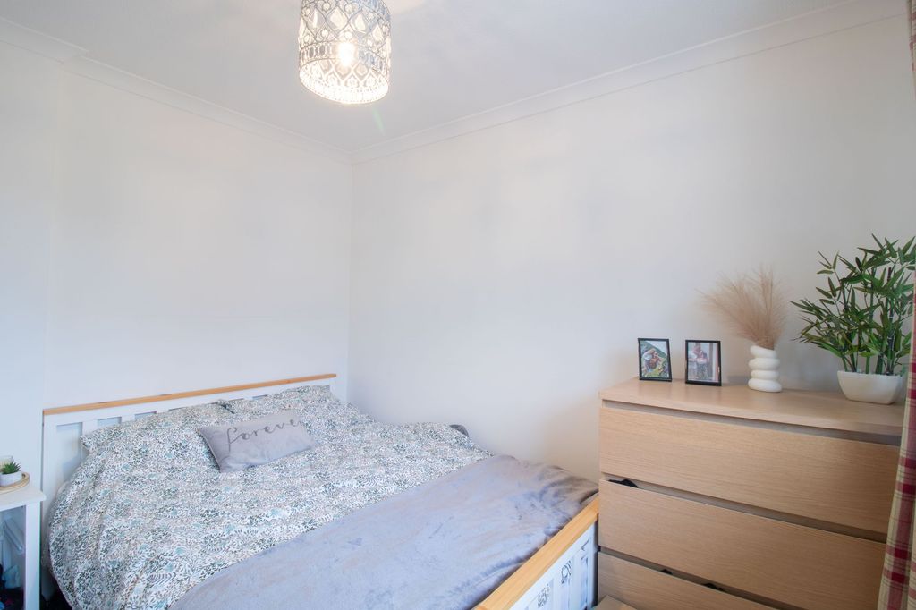 Additional image 18 of 3 bed semi-detached house for saleAvon Close, Pontllanfraith NP12