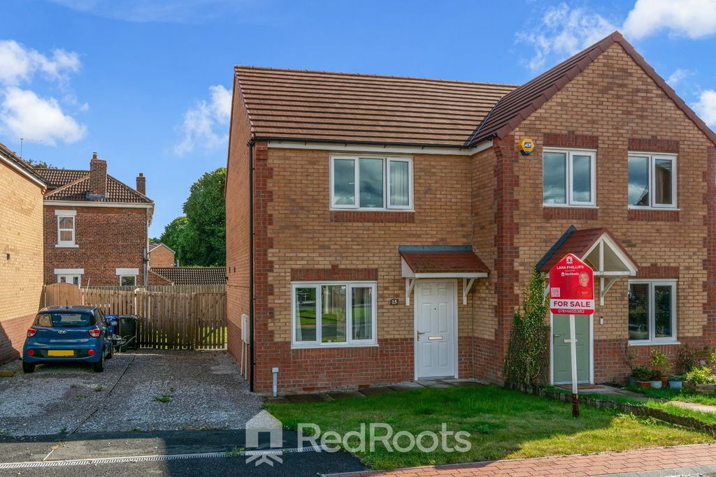 Property photo 1 of 17 5207340