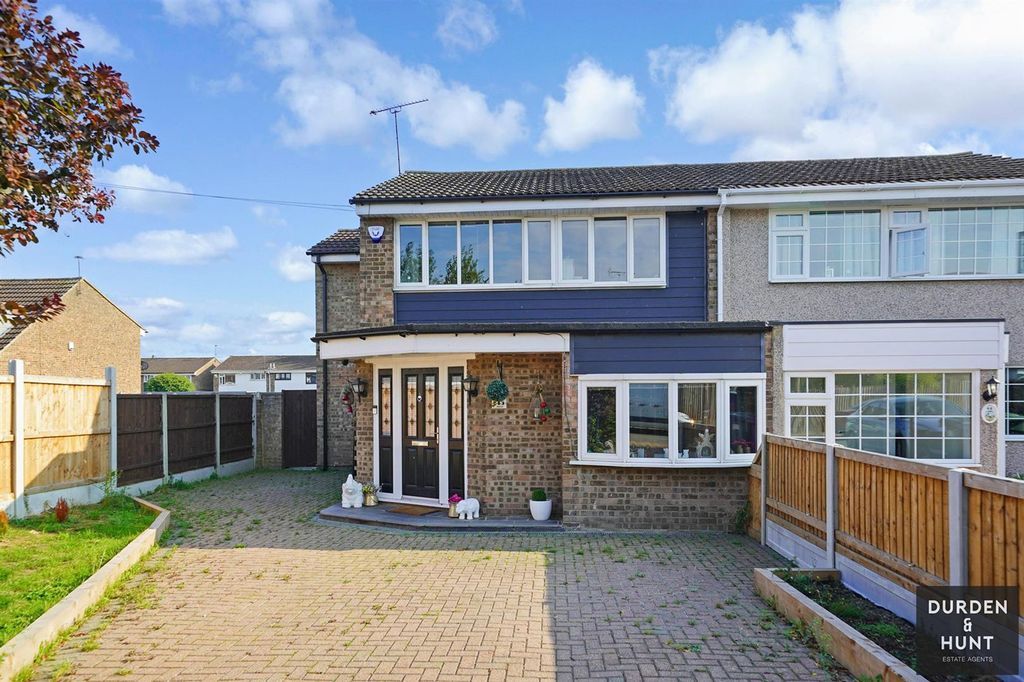 Property photo 1 of 20 Solway029.Jpg