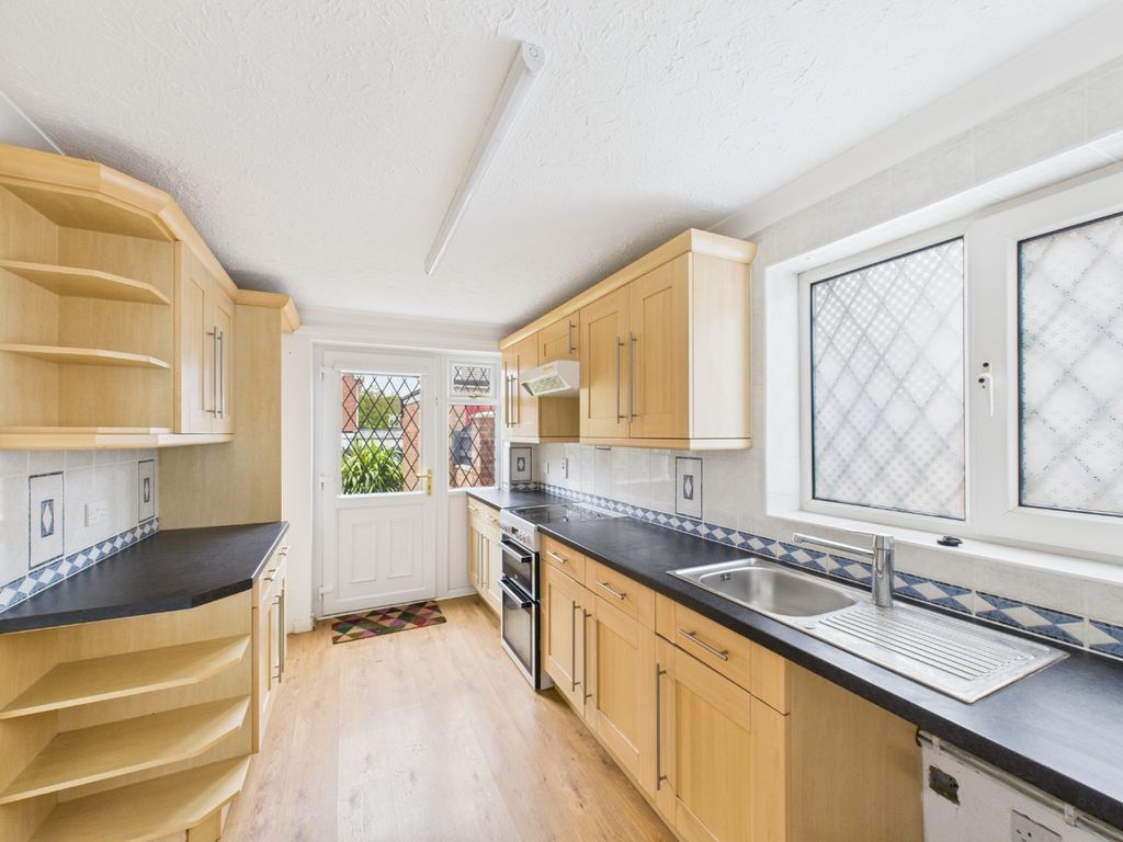 Property photo 2 of 23 4620617