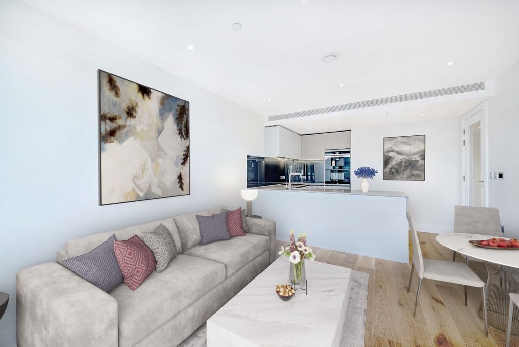 Property photo 3 of 15 0051