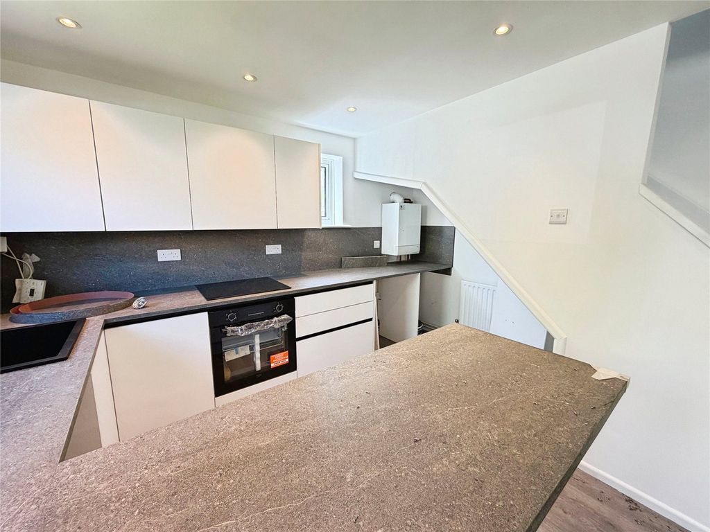 Property photo 3 of 10 Picture No. 16