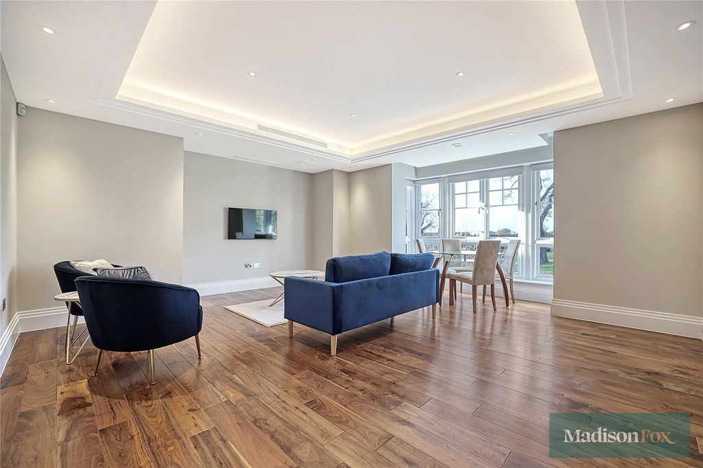 Property photo 3 of 30 Picture No. 37