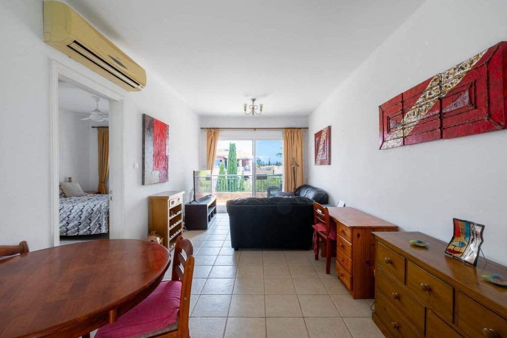 Property photo 2 of 30