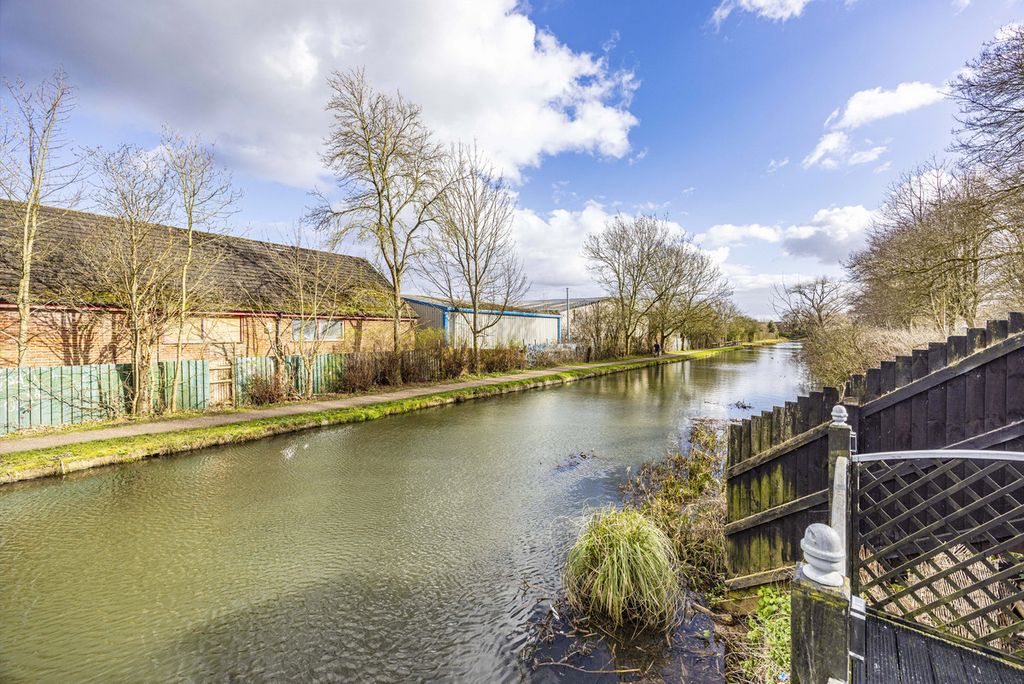 Additional image 12 of 3 bed semi-detached house for saleRupert Street, Ilkeston DE7