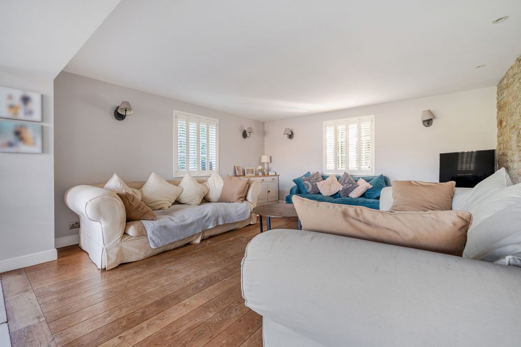 Additional image 6 of 3 bed semi-detached house for saleHigh Street, Winford BS40