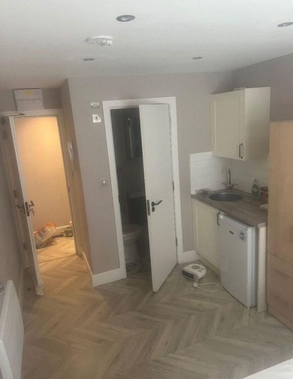 Property photo 2 of 4