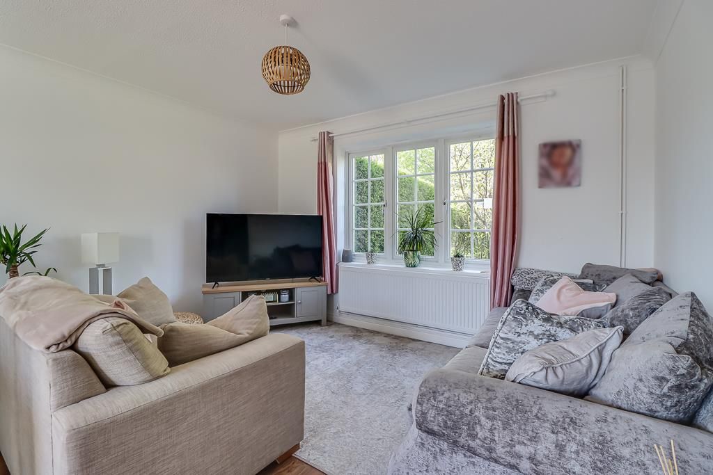 Property photo 2 of 17 Lounge/Diner