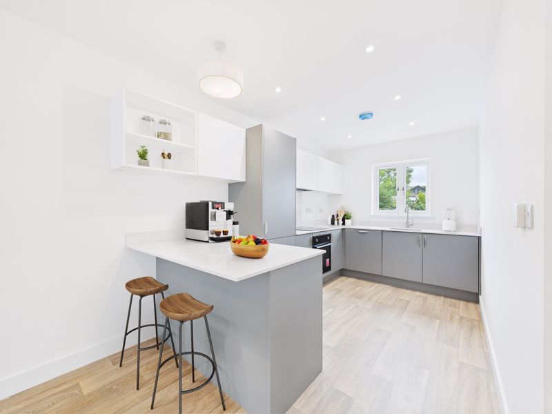 Property photo 3 of 11 Kitchen Area