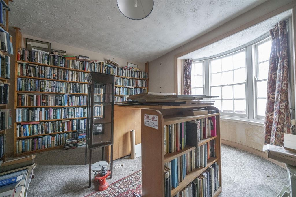 Property photo 3 of 8 Dsc00181.Jpg