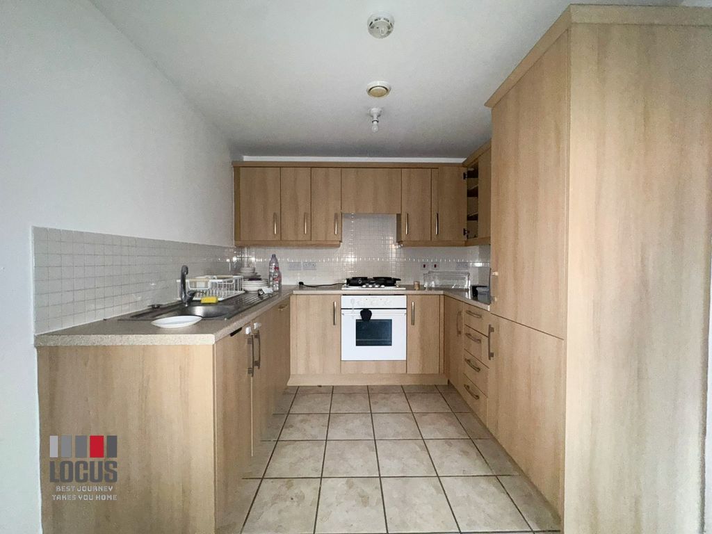 Property photo 3 of 6 Photo 5