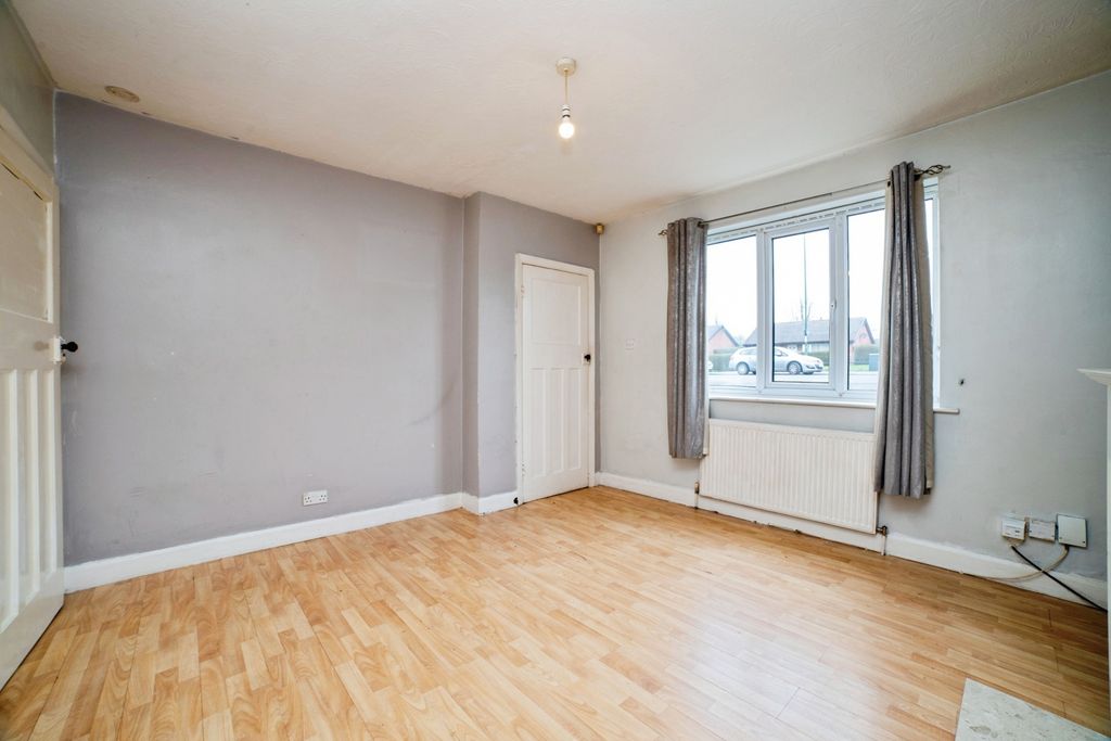 Property photo 3 of 15 Pbox-Img.Jpg