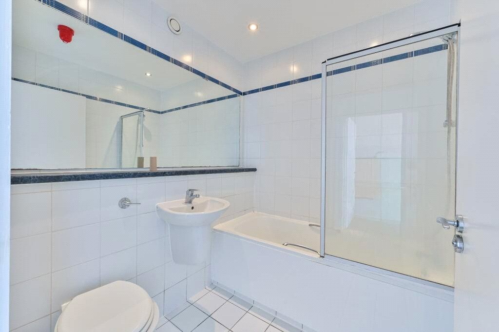 Property photo 3 of 10 Picture No. 06