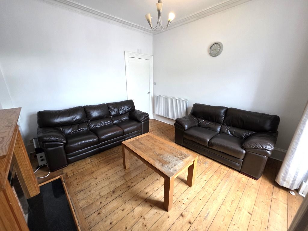 Property photo 3 of 10 Photo 3