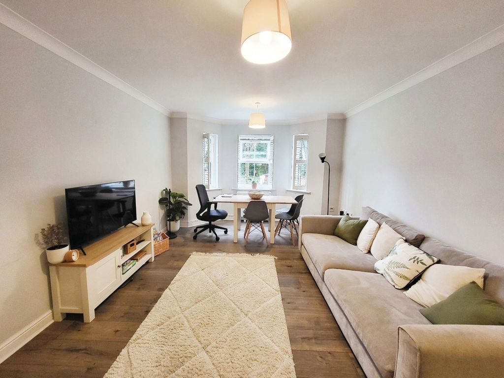 Property photo 2 of 18 Picture No. 05