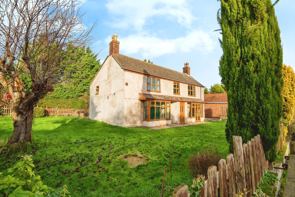 Property photo 1 of 17 Photography
