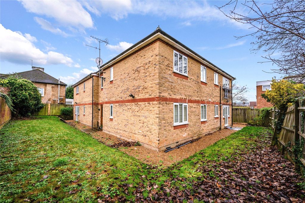 Property photo 1 of 10 External