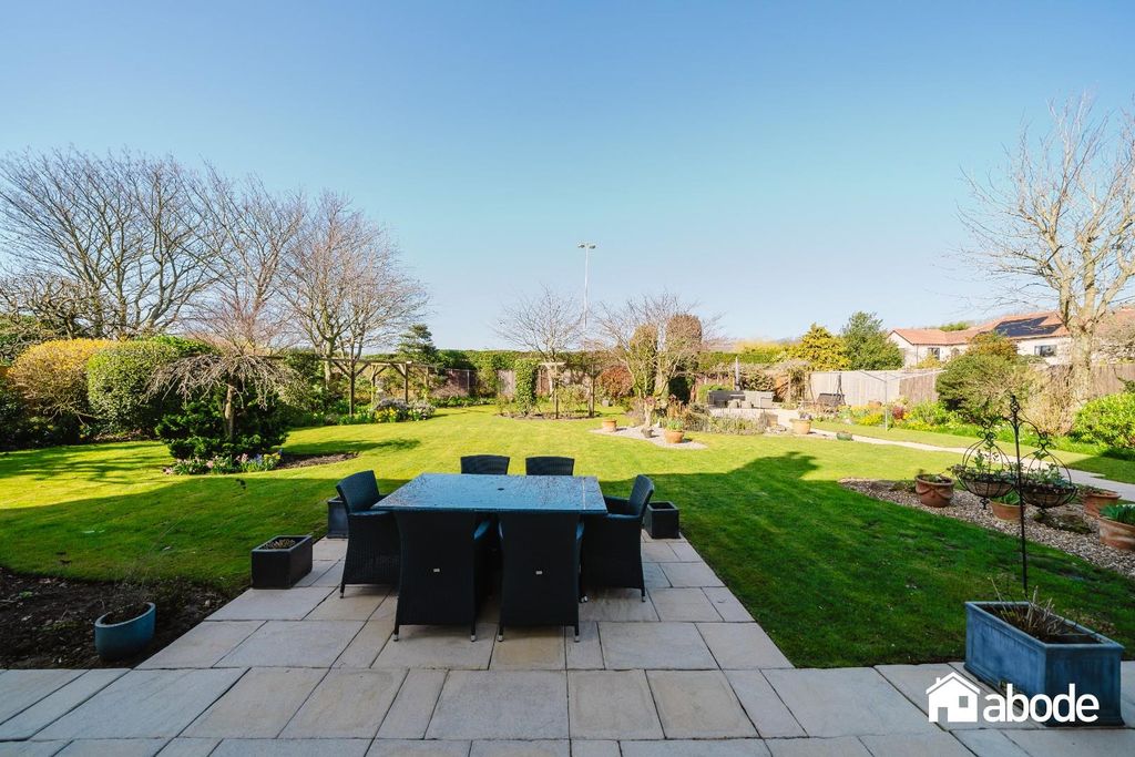 Property photo 2 of 49 5 St Michaels Road -2.Jpg