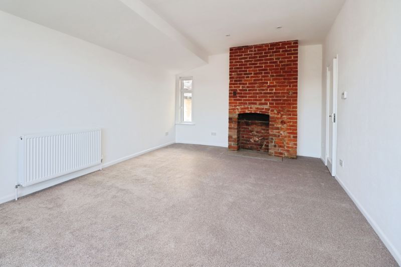 Property photo 3 of 13 Photo 10