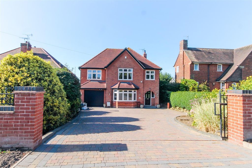 Property photo 1 of 29