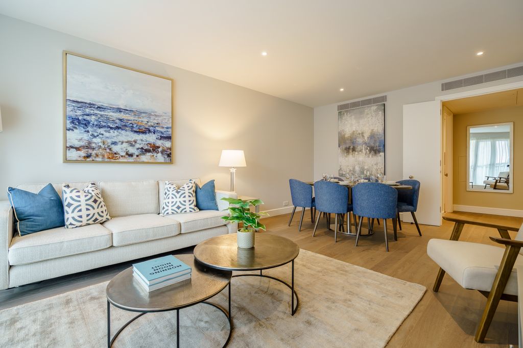 Property photo 2 of 12 Gallery