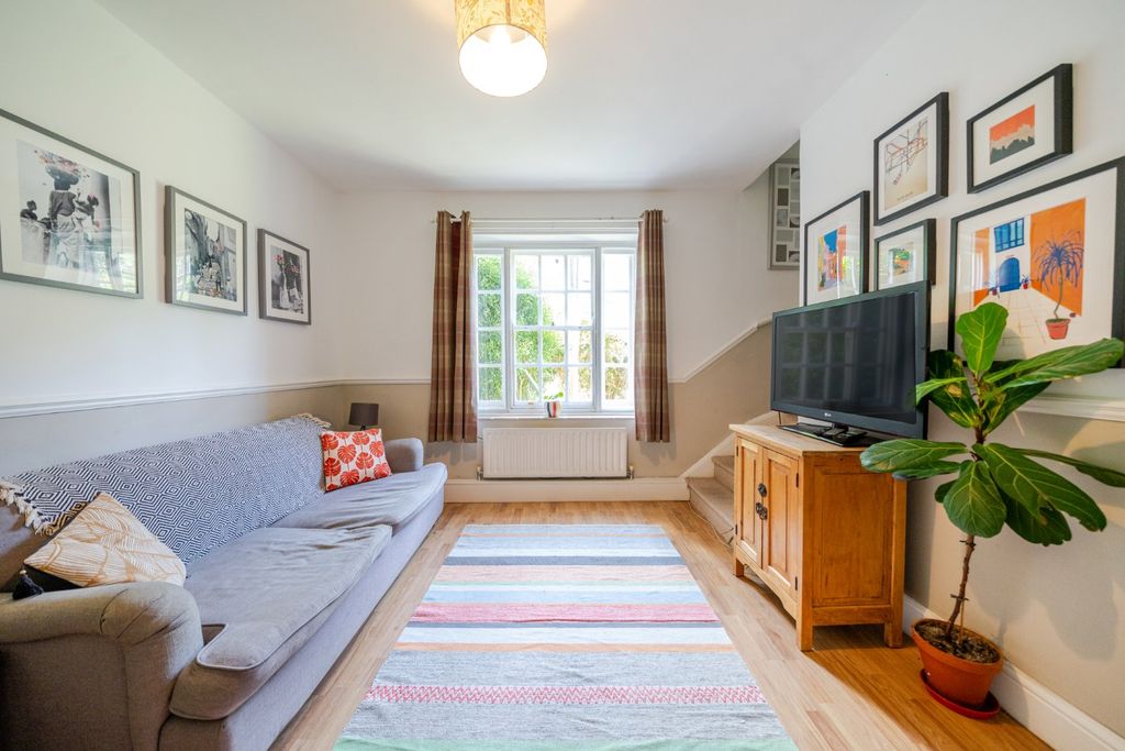 Property photo 1 of 11 Picture No. 10