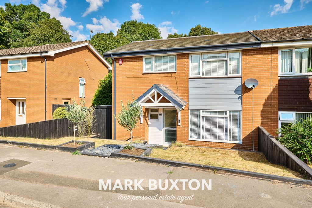 Property photo 1 of 34