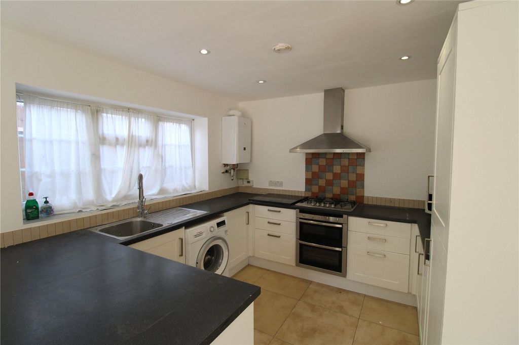Property photo 3 of 16 Picture No. 04