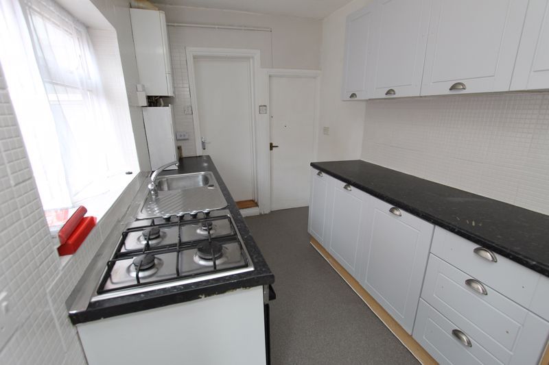 Property photo 2 of 9 Photo 5