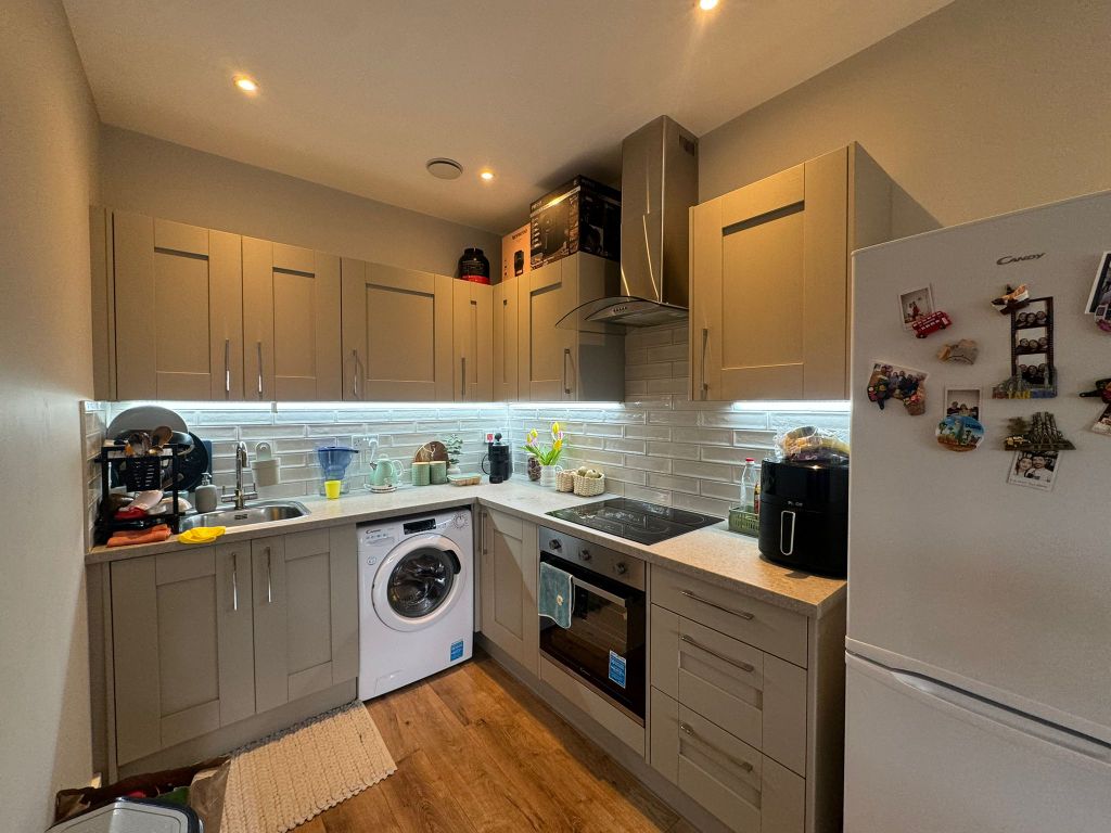 Property photo 2 of 6