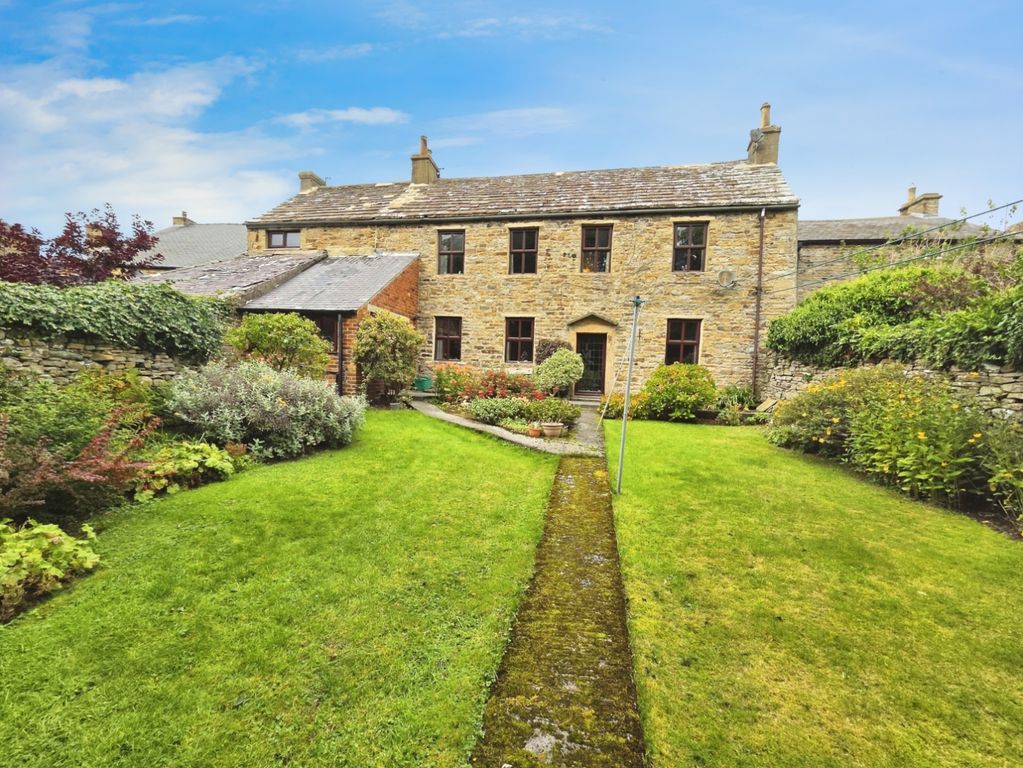 Property photo 1 of 18 Pbox-Garden-345361.Jpg