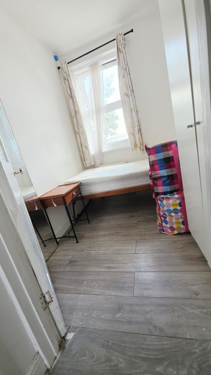 Property photo 2 of 2