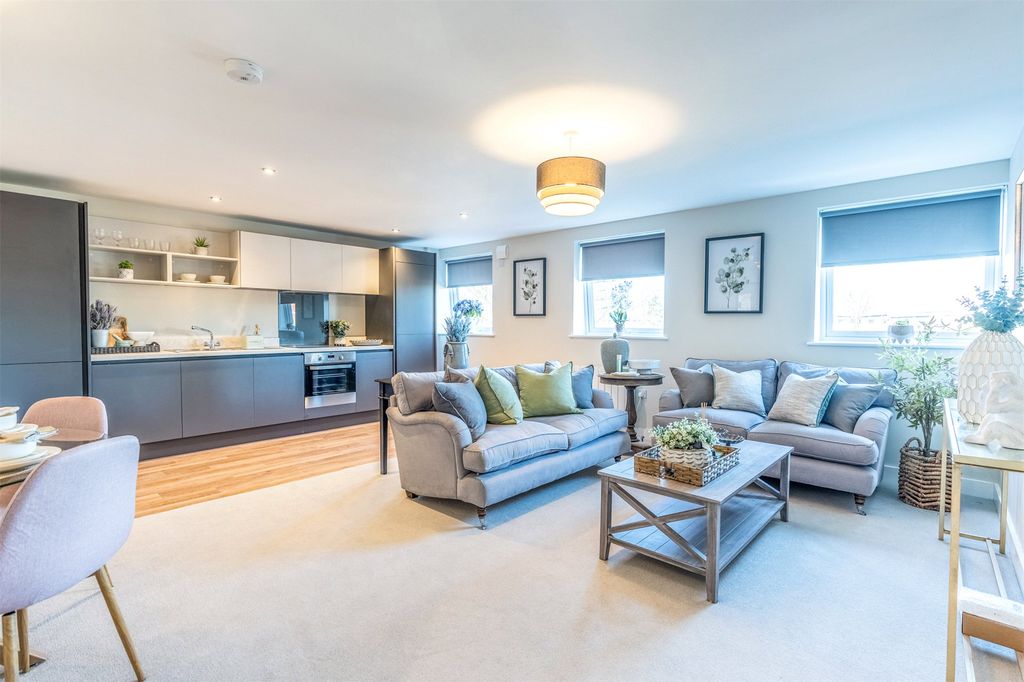 Property photo 1 of 12 Picture No. 30