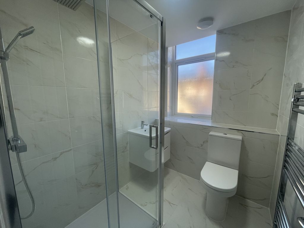 Property photo 3 of 10 Img_9609