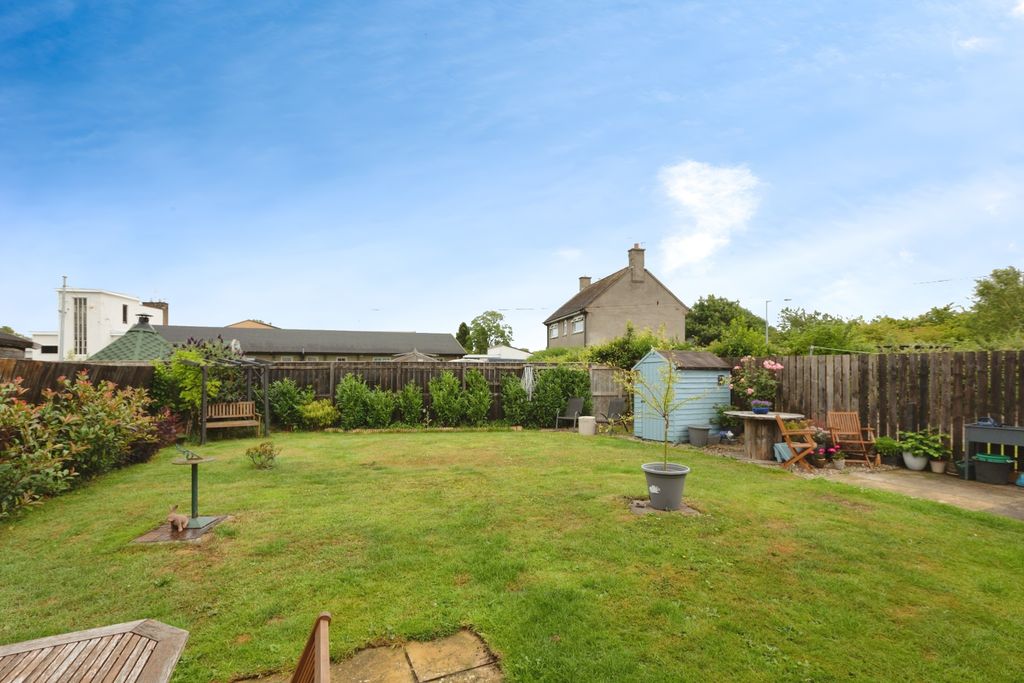 Property photo 2 of 15
