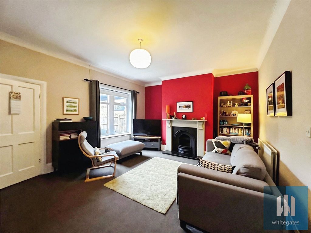 Property photo 3 of 15 Picture No. 06