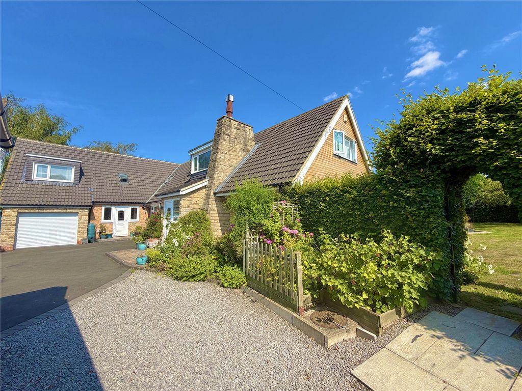 Property photo 2 of 31 Picture No. 45