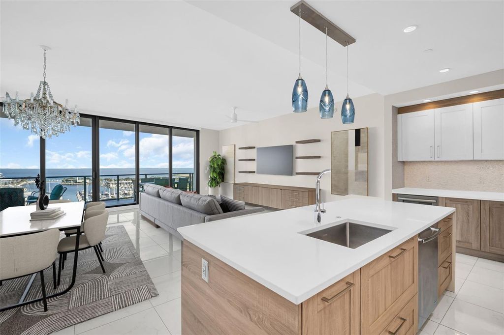 Property photo 3 of 18 <Alttext/>