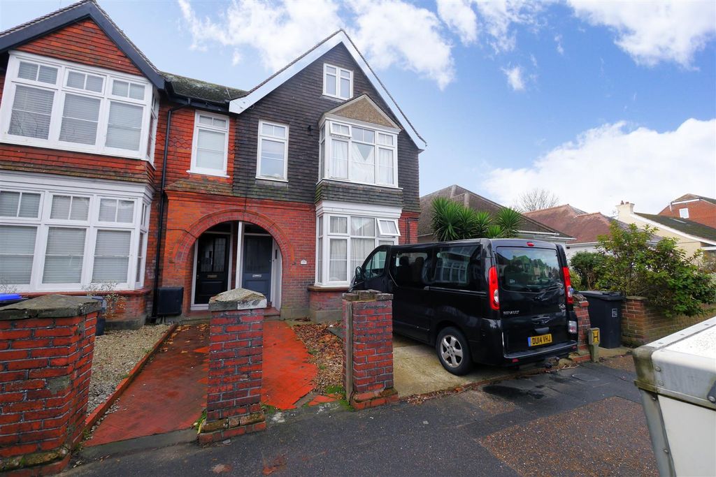 Property photo 1 of 7 P1320029.Jpg